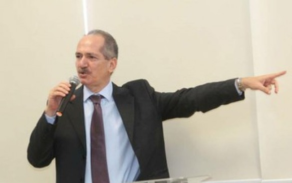 Aldo Rebelo, em aula inaugural de curso de Engenharia: