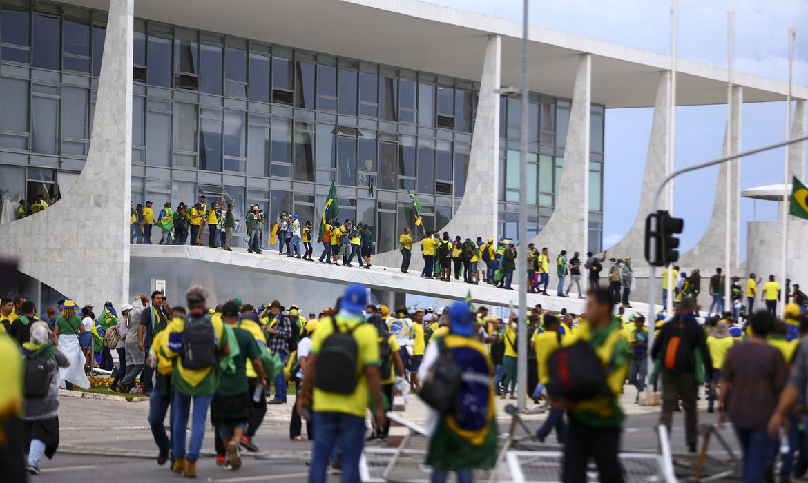 Tudo sobre o Sindicato dos Escritores do Distrito Federal