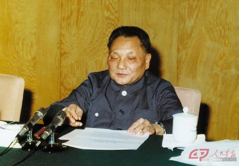 Rodrigo Moura apresenta algumas das características de Deng Xiaoping.