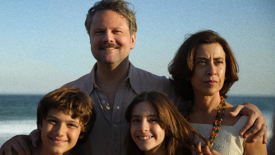 O filme retrata a história de Eunice Paiva após o assassinato de seu marido, Rubens Paiva, pela ditadura militar