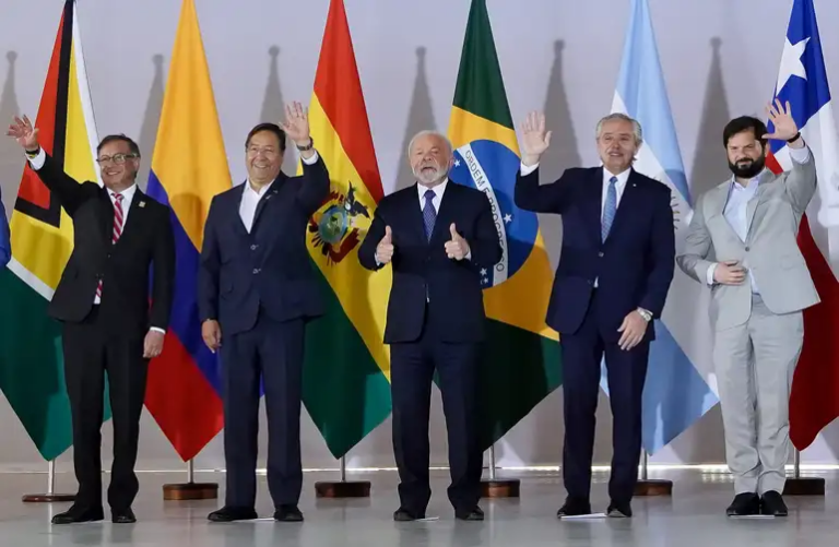 Pesquisadora do Observatório Internacional da Fundação Maurício Grabois, Ana Prestes critica a posição do Brasil sobre a entrada da Venezuela no BRICS. Foto: Agência Brasil.