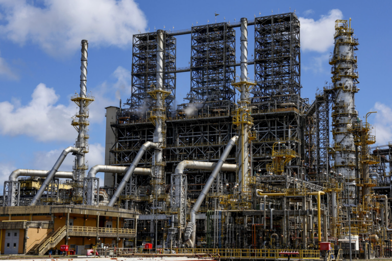 Sistema de governança da empresa segue capturado por interesses privados e desconsidera objetivos da política energética nacional e função social da estatal. Foto: Fernando Frazão/Agência Brasil.