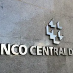 Após mais um aumento inexplicável da taxa de juros no Brasil, o economista Diogo Santos propõe que o governo altere a meta de inflação. Foto: Agência Brasil.