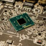 Componentes essenciais para a indústria de tecnologia, os semicondutores estão no centro da rivalidade entre Estados Unidos e China. Imagem: Jeremy Waterhouse via Pexels