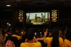 Público reunido no Cinema São Luiz, no Recife (PE), acompanha a transmissão da cerimônia do Oscar 2026 em mobilização cultural em torno do cinema brasileiro. Foto: Alyne Pinheiro / Secult-PE. 15/03/2026.